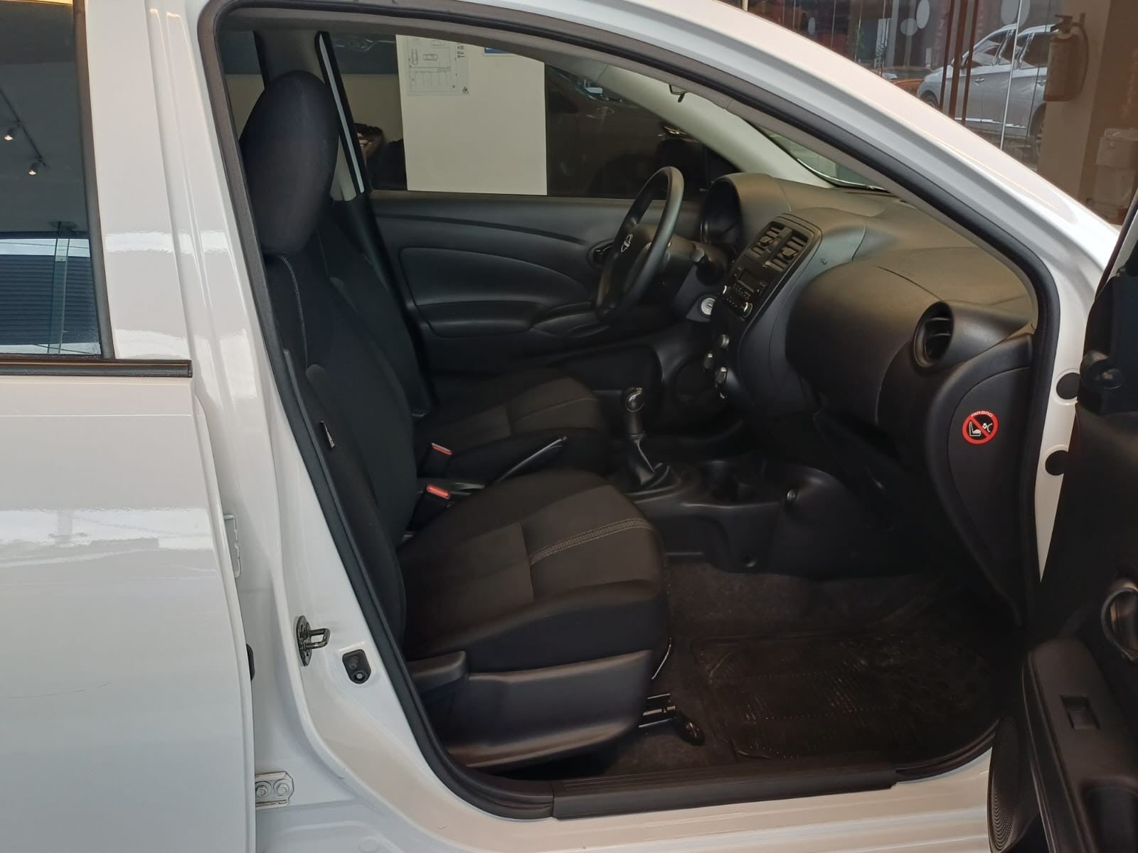 2023 Nissan VERSA TM A/C AUDIO 23