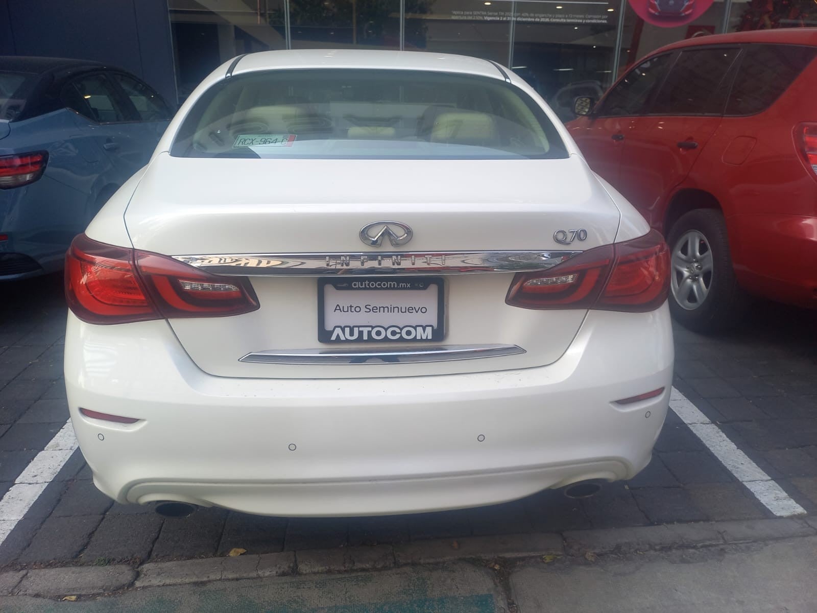 2017 INFINITI Q70 3.7 SEDUCTION