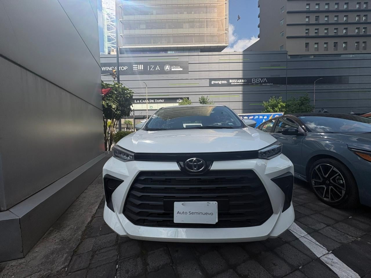 2023 Toyota AVANZA LE MT