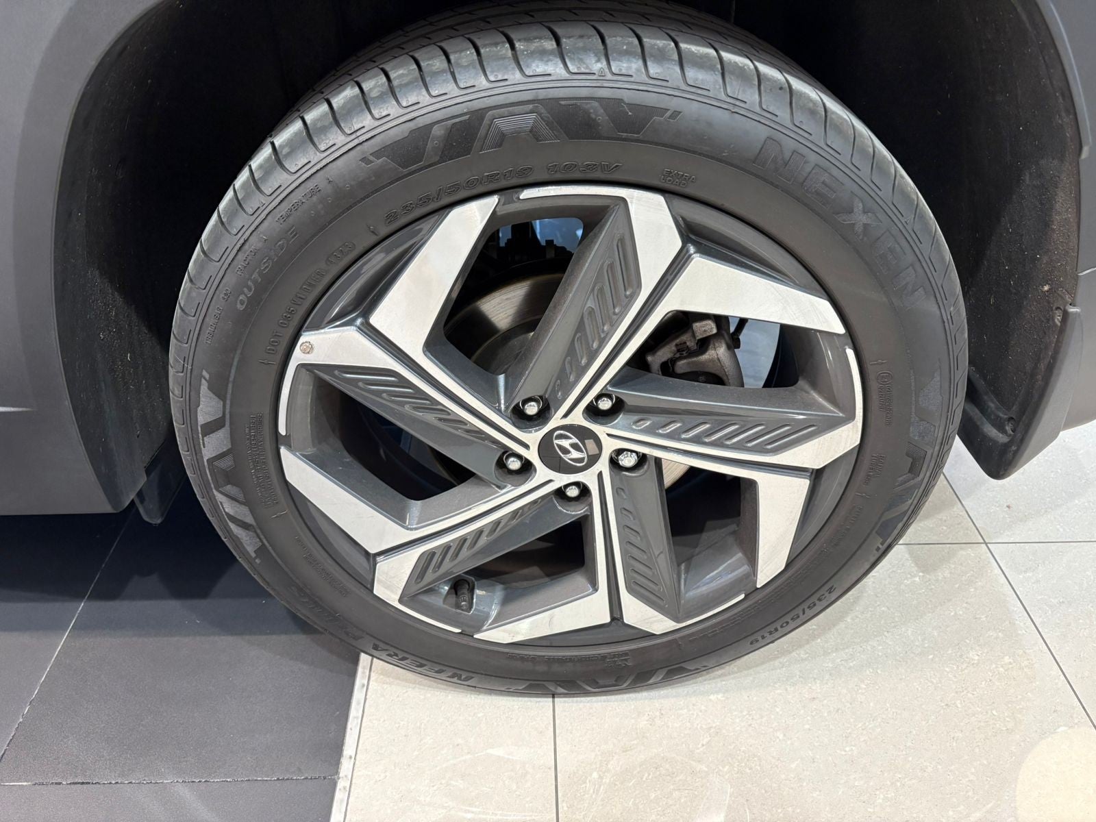 2024 Hyundai TUCSON LIMITED TECH